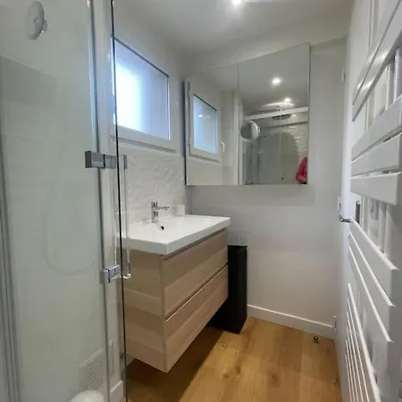 Bel Proche Paris, 3 Chambres, Balcon&parc *