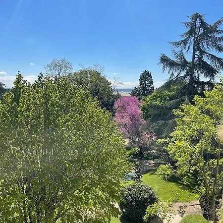 Bel Proche Paris, 3 Chambres, Balcon&parc * Suresnes