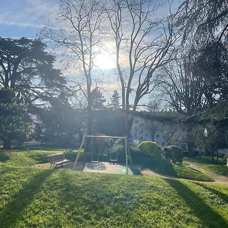 Bel Proche Paris, 3 Chambres, Balcon&parc * Suresnes